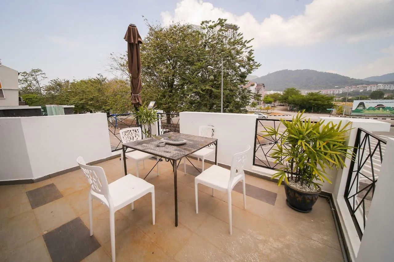 The Best Hotel In Bayan Lepas - The Lov Penang 5*,  Malaysia