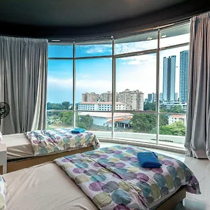 Cozy With Spectacular View Bayan Lepas