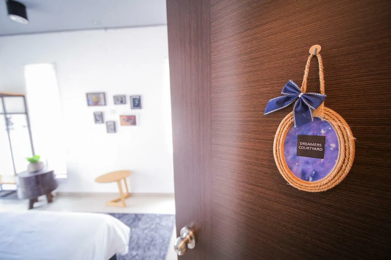 The Best Hotel In Bayan Lepas - The Lov Penang Bed & Breakfast